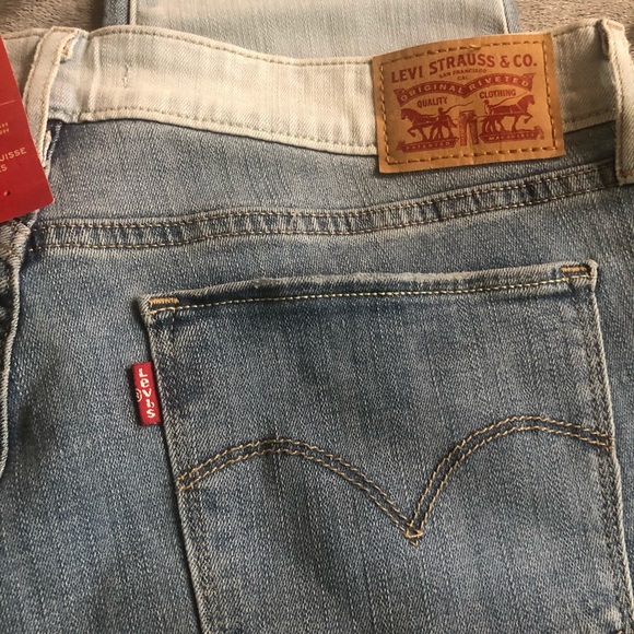 Levi’s Pants - Picture 2 of 5
